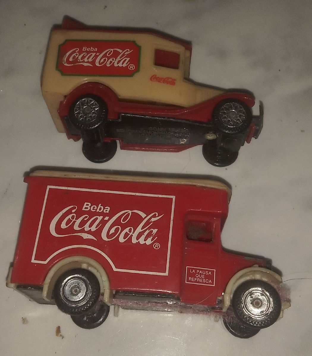 2 Carrinhos Coca Cola Colecionáveis Produto Vintage e Retro Coca Cola