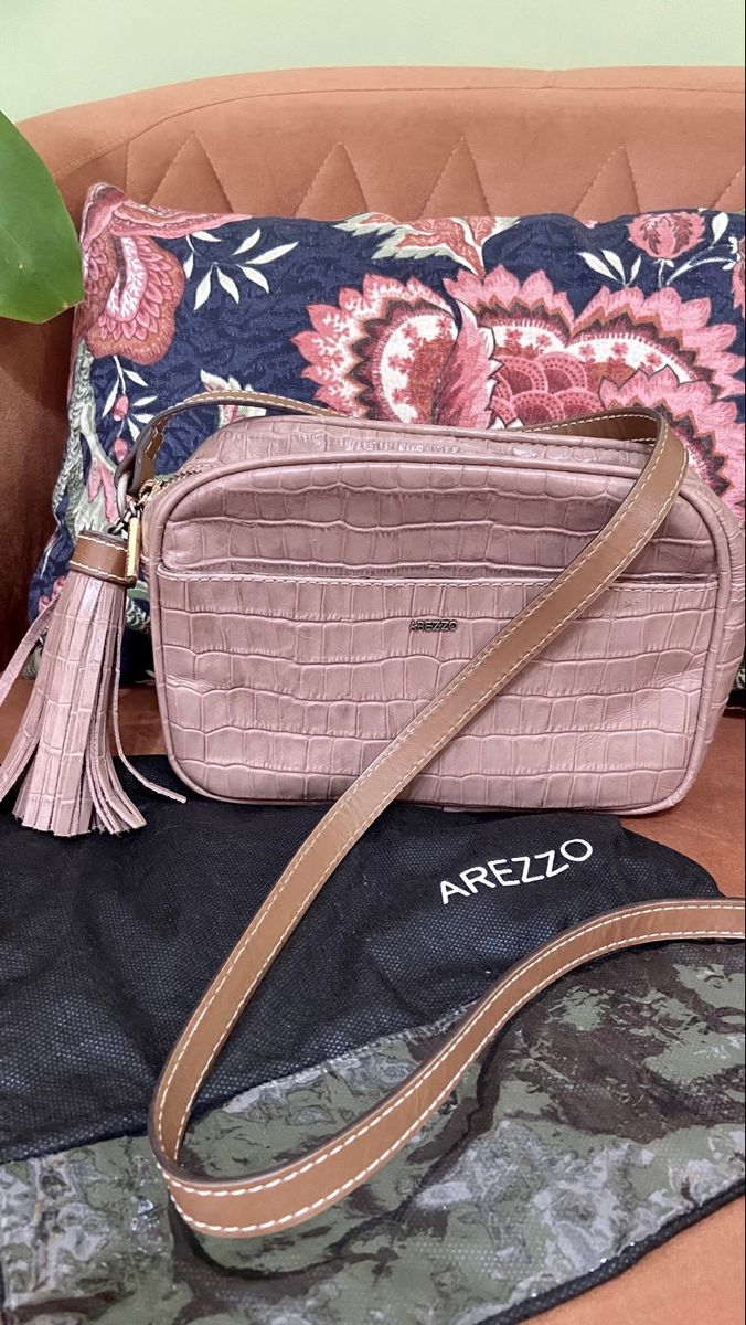 Bolsa Tiracolo Arezzo de Couro Legítimo Nude Ótimo Estado Bolsa de