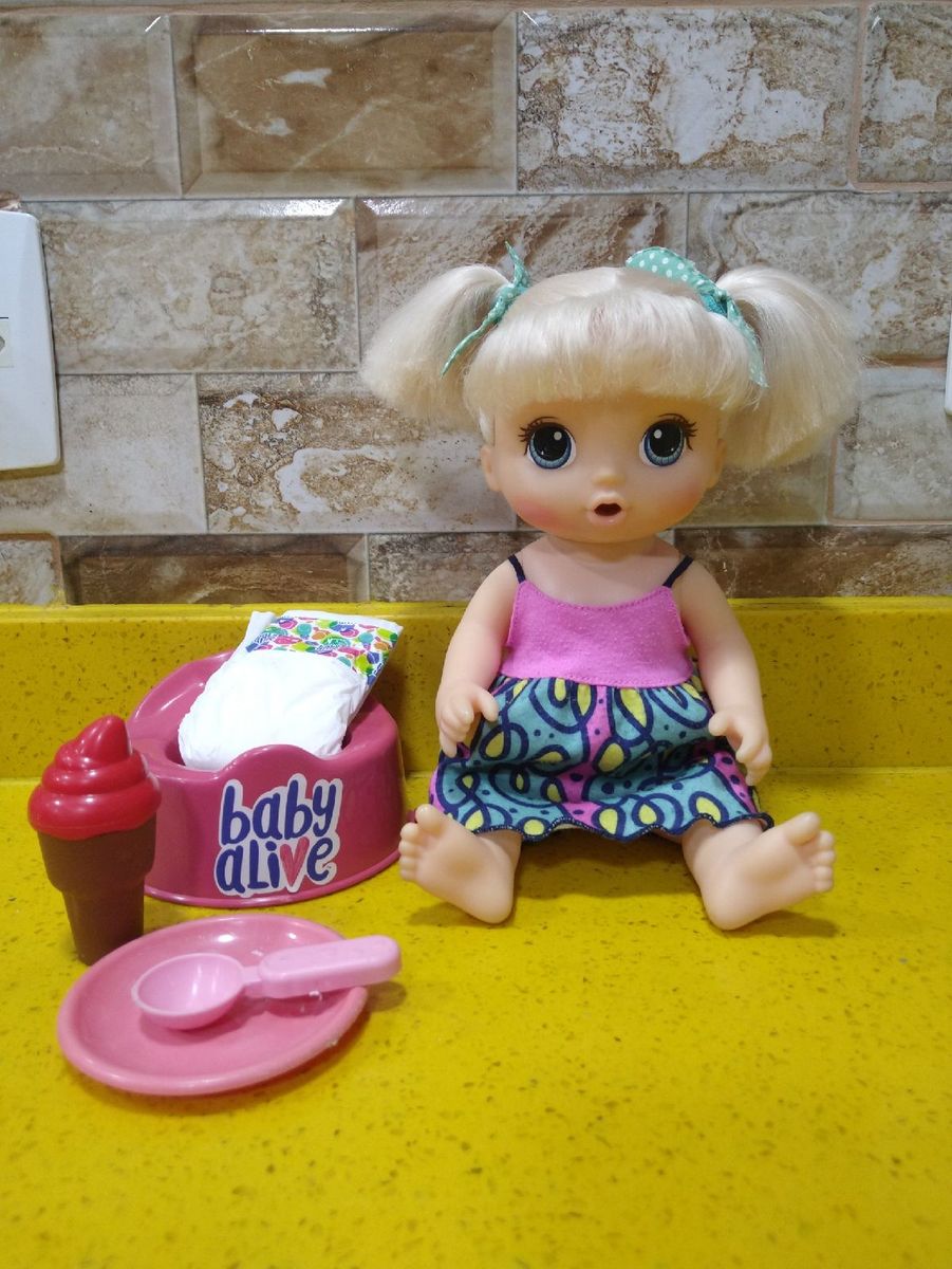 Boneca Baby Alive Adoro Macarrão Brinquedo para Bebês Hasbro Usado