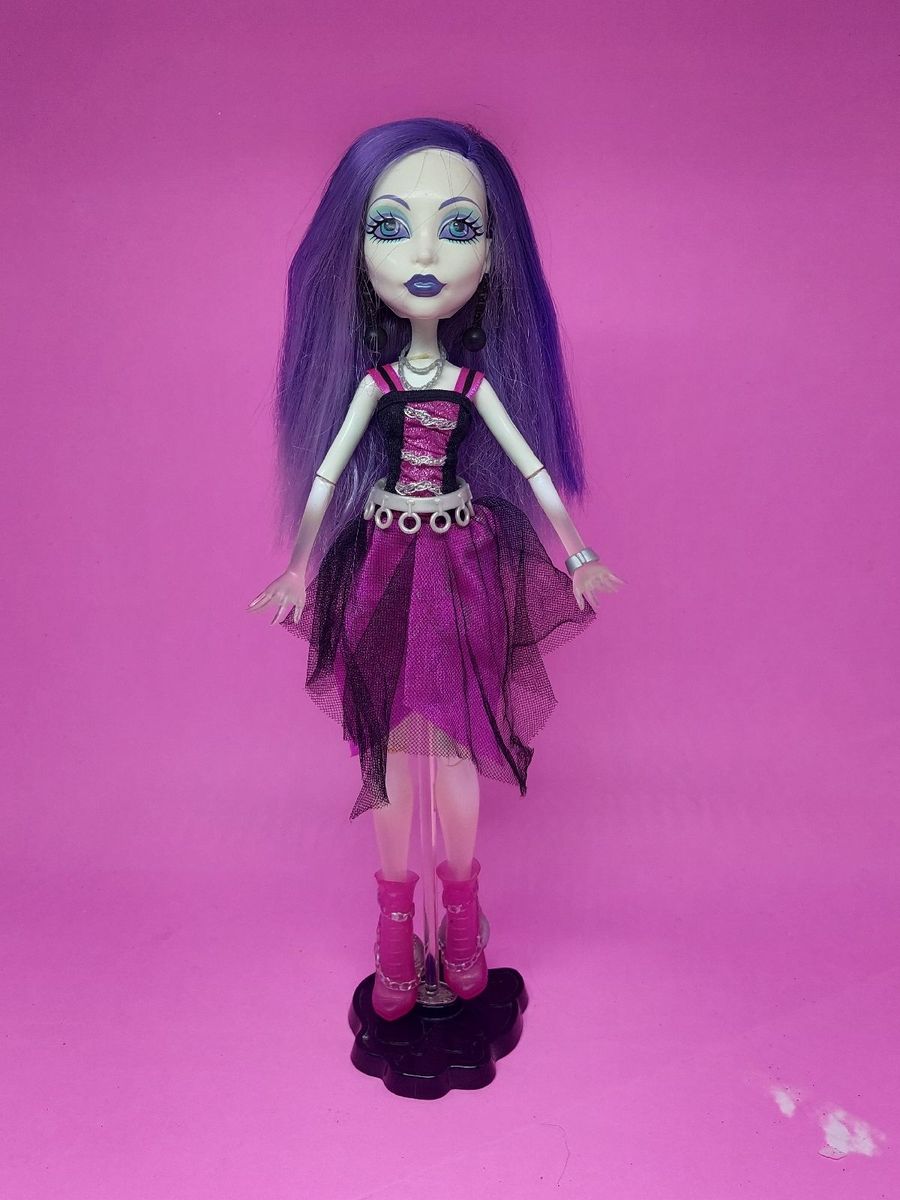 Boneca Monster High Spcetra Ghouls Alive Brinquedo Monster High Usado