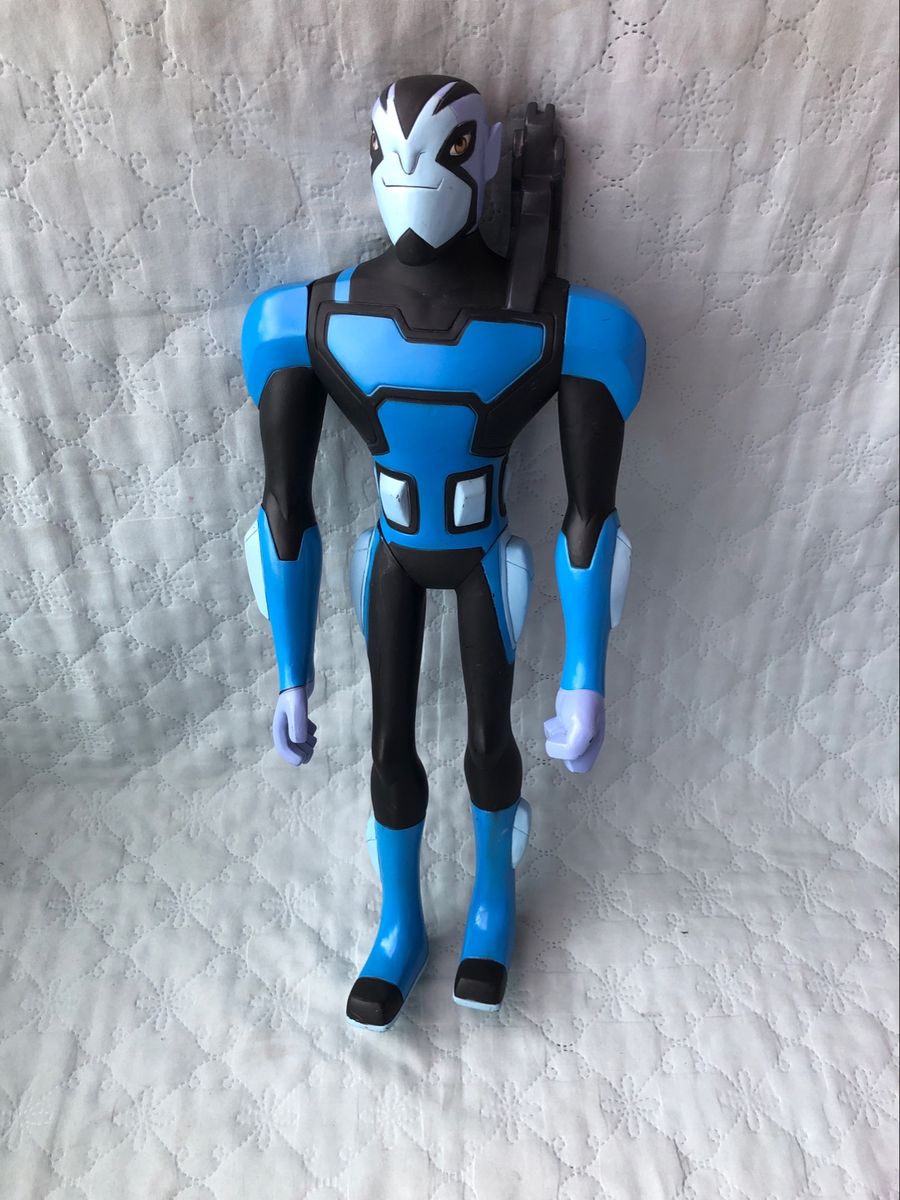 Boneco 51cm Rook Blonko Ben 10 Brinquedos Bandeirante Brinquedo Para