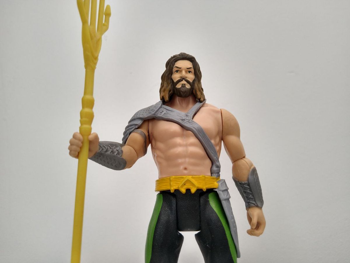 Boneco Aquaman Liga Da Justi A Dc Cm Brinquedo Mattel Usado