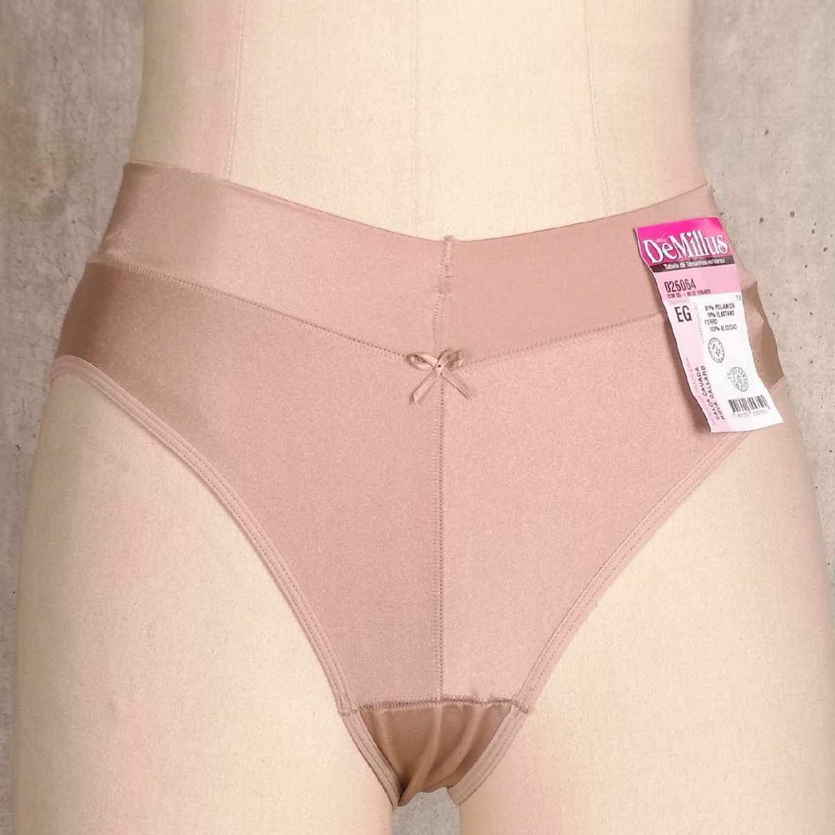 Calcinha Bege Cavada Demillus Lingerie Feminina Demillus Nunca Usado