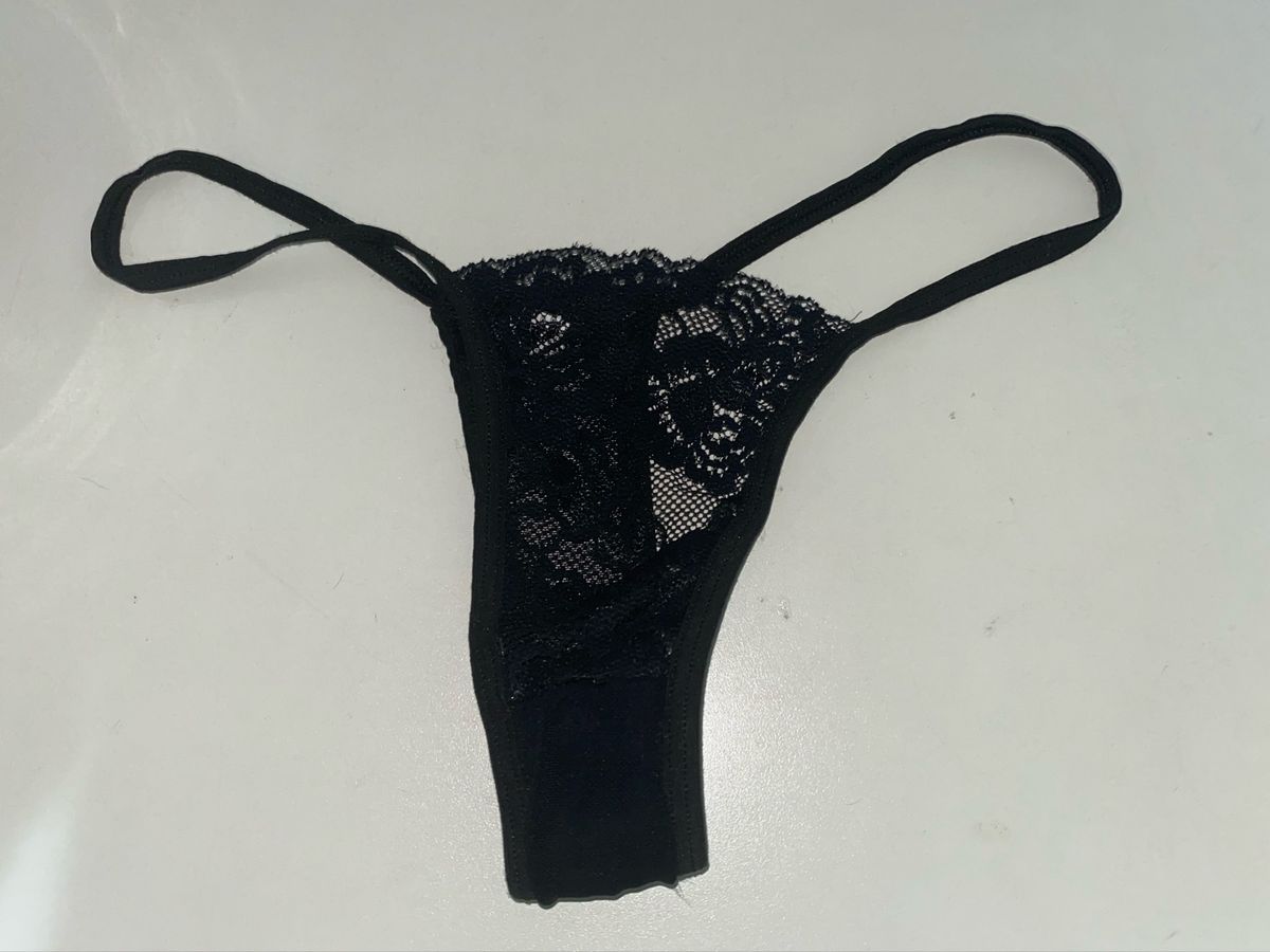 Calcinha Preta De Renda Fio Muito Sexy Da Valisere Lingerie Feminina