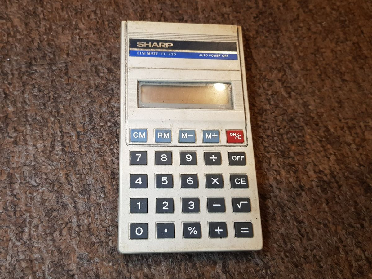 Calculadora Antiga Sharp Produto Vintage E Retro Sharp Usado 85002390