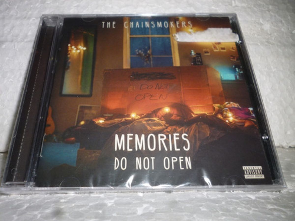 Cd The Chainsmokers Memories Do Not Open Lacrado De Fabrica Item De