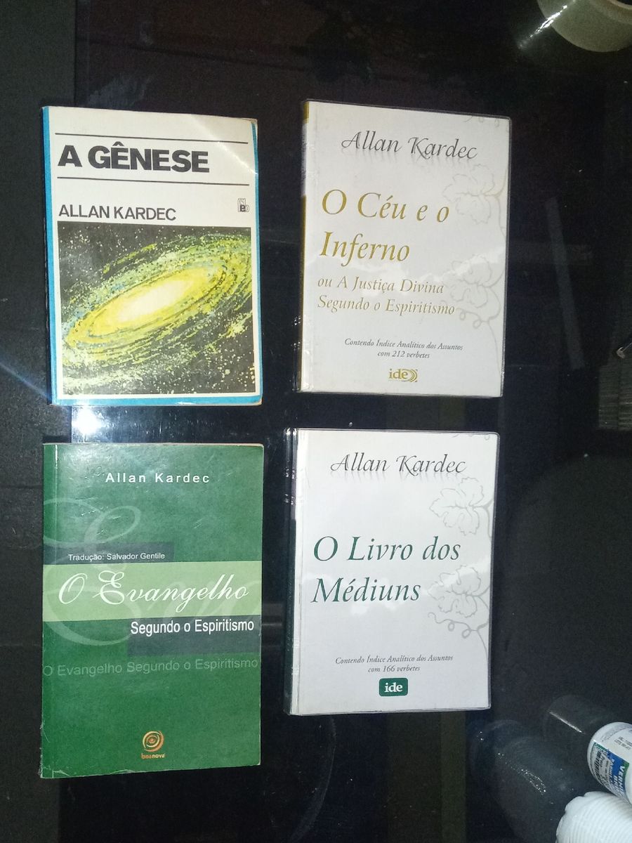 Coleção Allan Kardec 4 Volumes O Céu e Inferno a Gênese O Evangelho