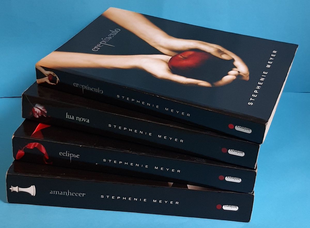 Coleção Crepúsculo Stephenie Meyer Livro Editora Intrinseca Usado