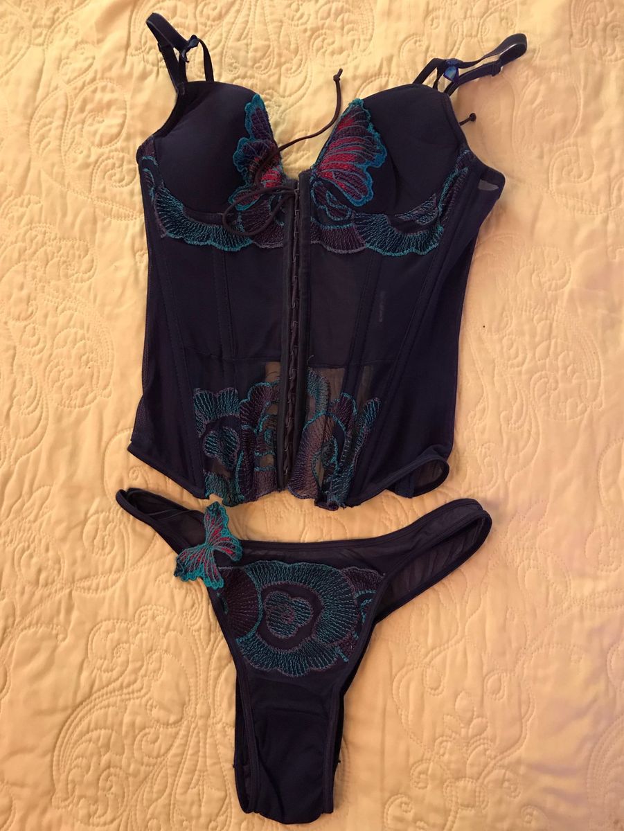 Corset E Calcinha Da Fruit De La Passion Lingerie Feminina Fruit De