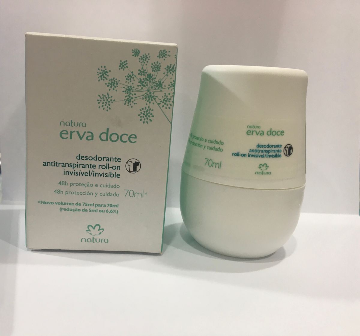 Desodorante Antitranspirante Roll on Erva Doce 70ml Cosmético