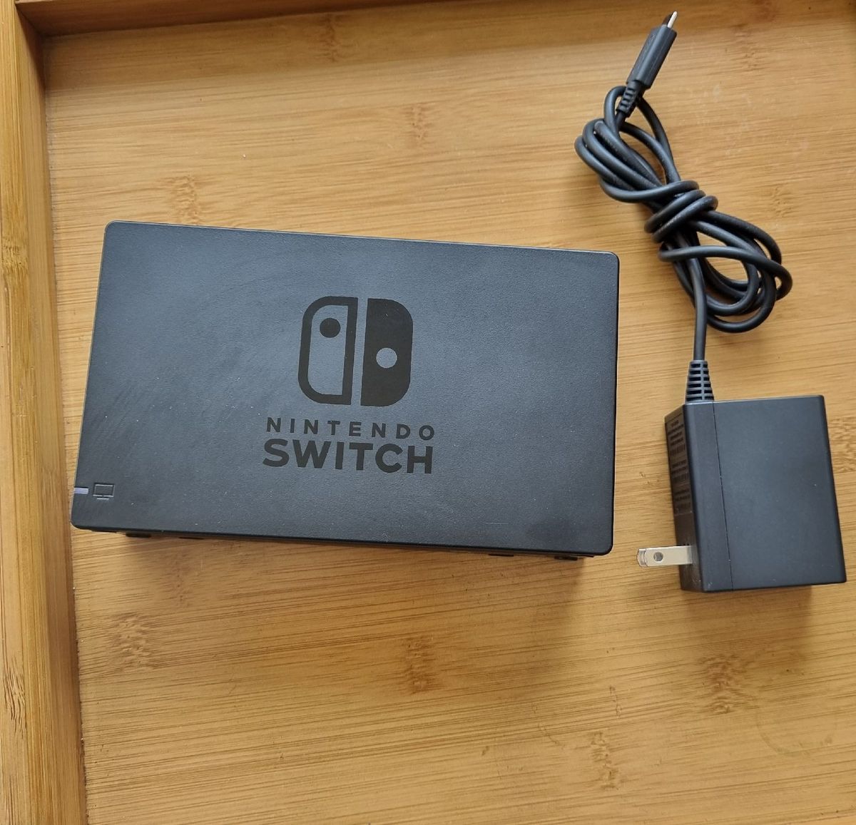 Dock Fonte Nintendo Switch Original Acessório p Videogame Nintendo