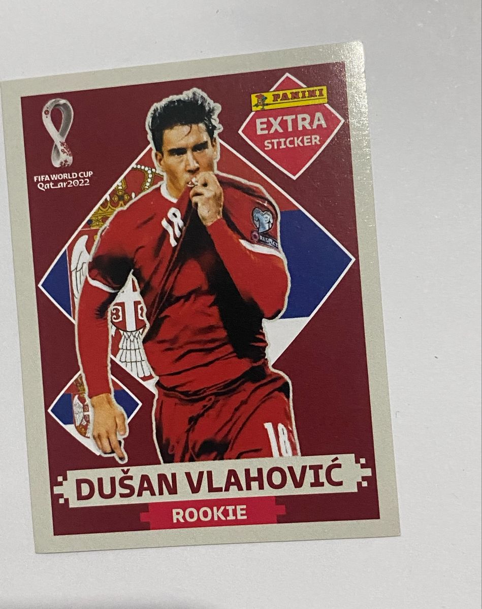 Figurinha Dusan Vlahovic Legend Bordo Copa 2022 Item Infantil Panini