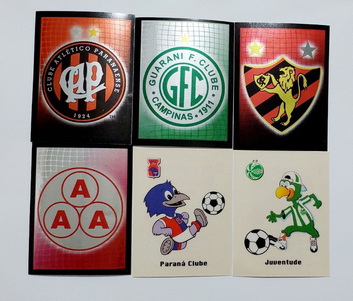 Figurinhas Do Campeonato Brasileiro 2005 Escudos E Mascotes Produto