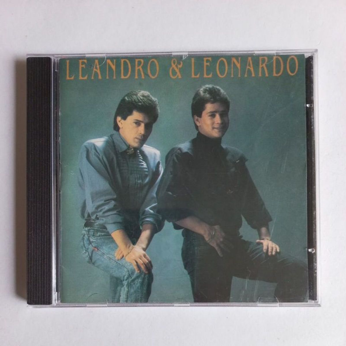 Leandro e Leonardo Cd Item de Música Cd Usado 76489038 enjoei