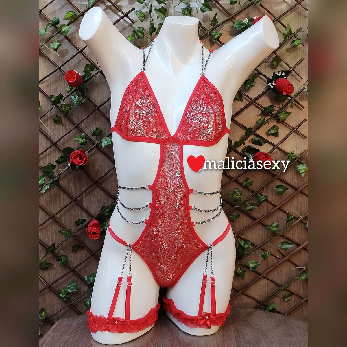 Lingerie Sexy Vermelha Body sem Bojo Correntes envio em até 24hs