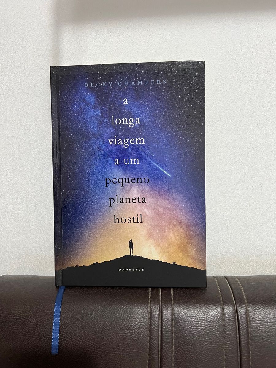 Livro A Longa Viagem A Um Pequeno Planeta Hostil Livro Editora