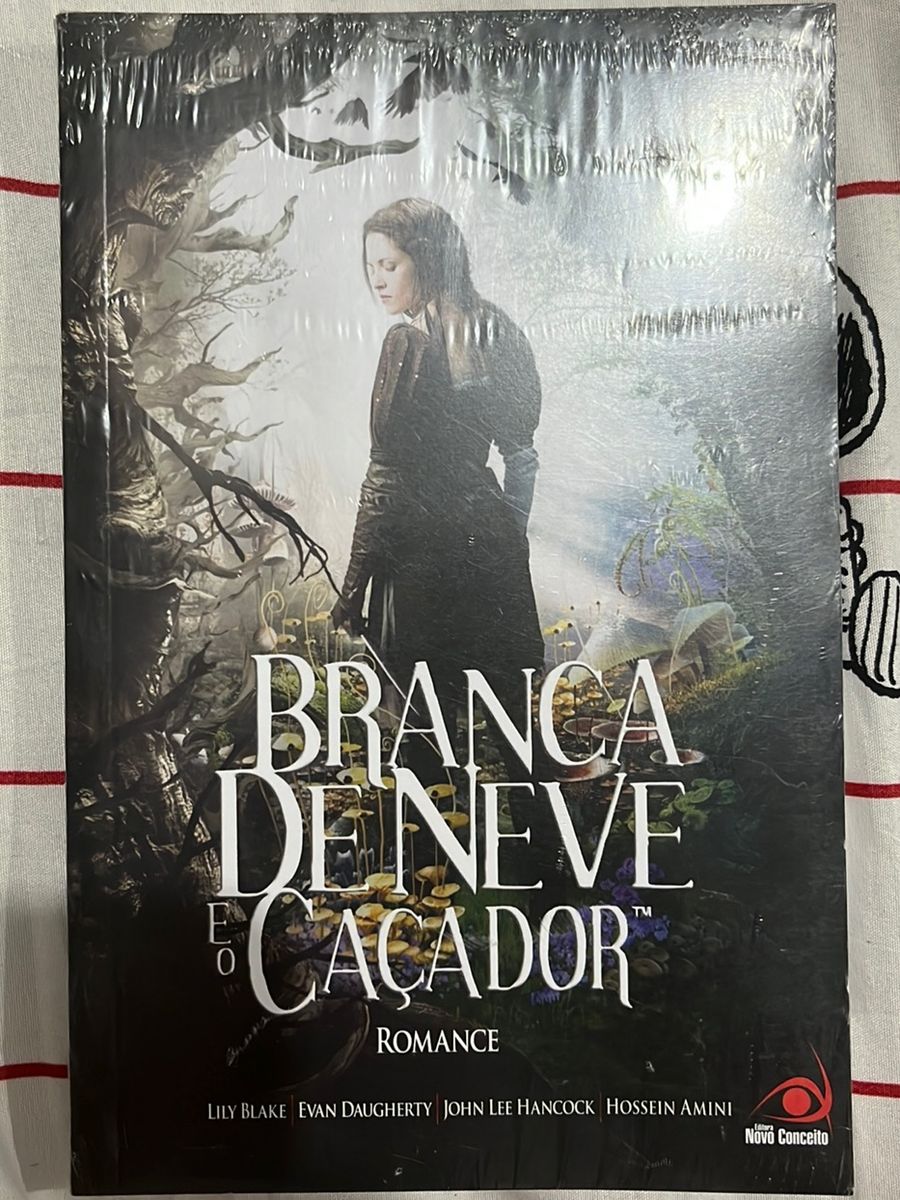 Livro Branca de Neve e O Caçador Livro Branca De Neve E O Caçador