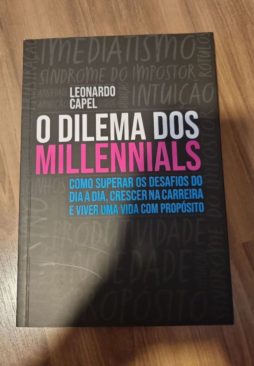 Livro O Dilema Dos Millennials Livro Usado 84758923 Enjoei