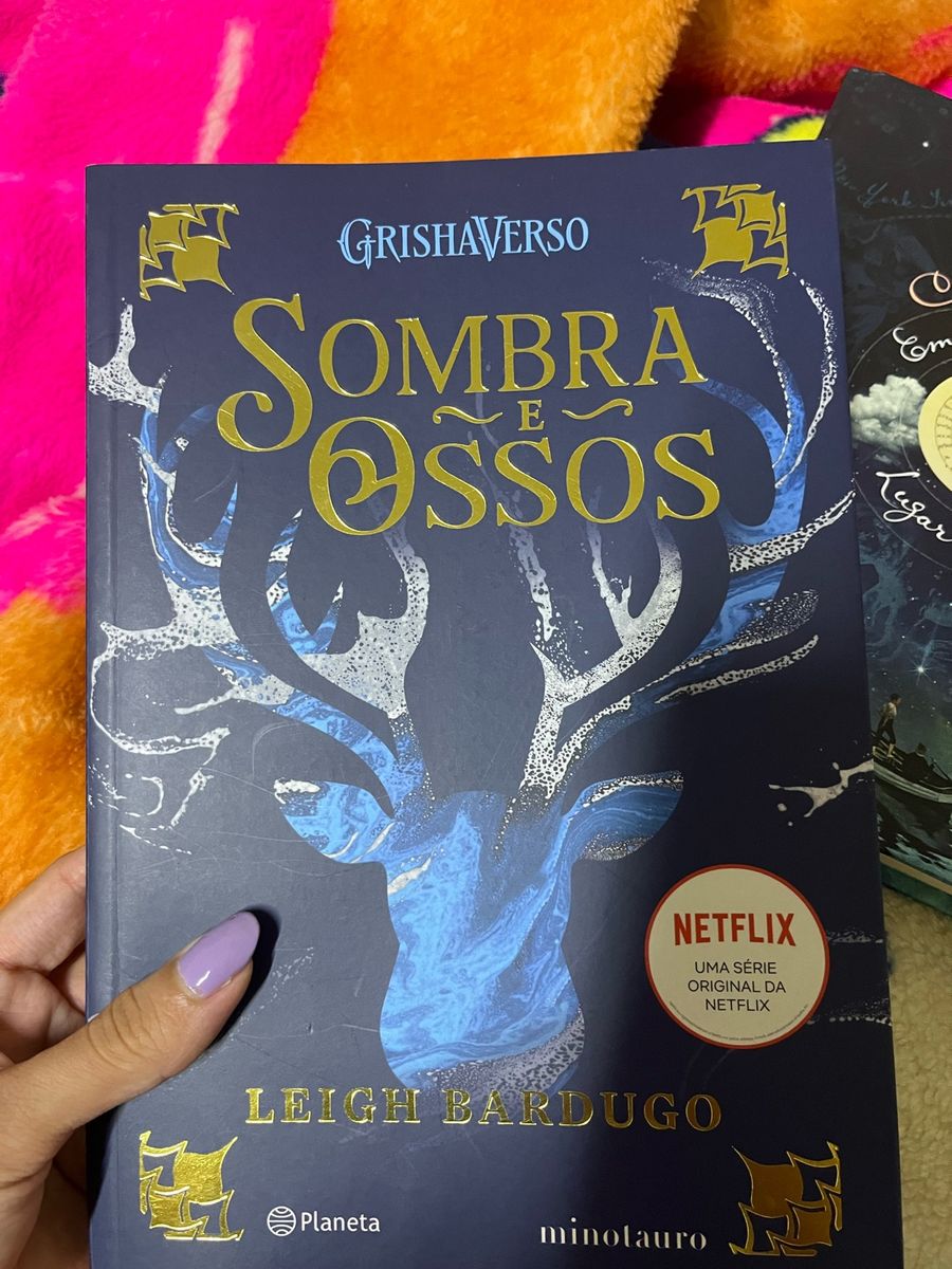 Livro Sombra E Ossos Livro Leigh Bardugo Usado Enjoei