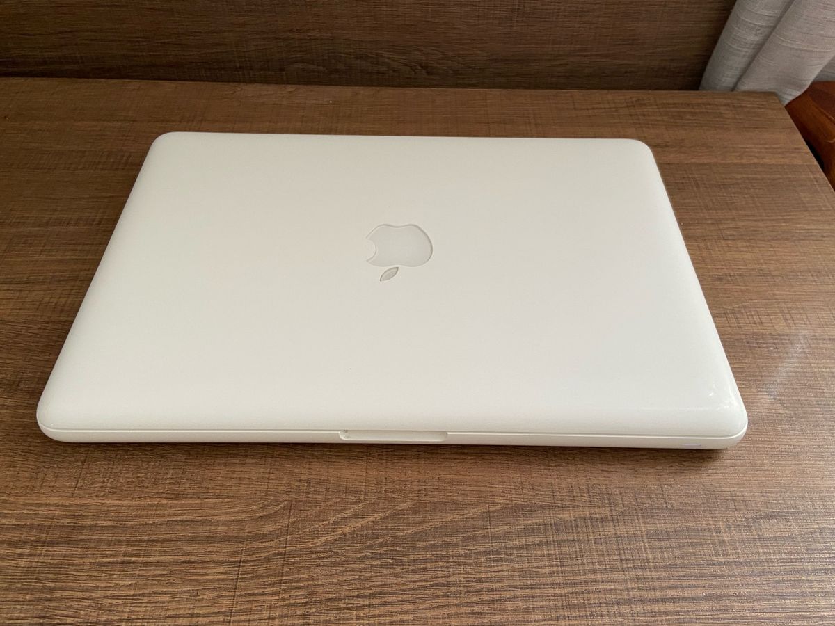 Macbook Antigo Branco Modelo Unibody Em Perfeito Estado De