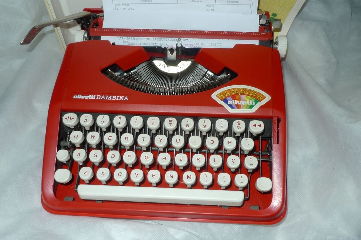 M Quina De Escrever Olivetti Bambina Vermelha Nova C Manual Rara