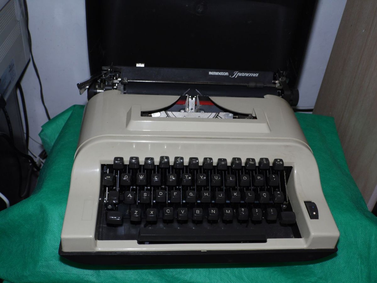 M Quina Escrever Antiga Remington Ipanema Olivetti Lettera Tropical