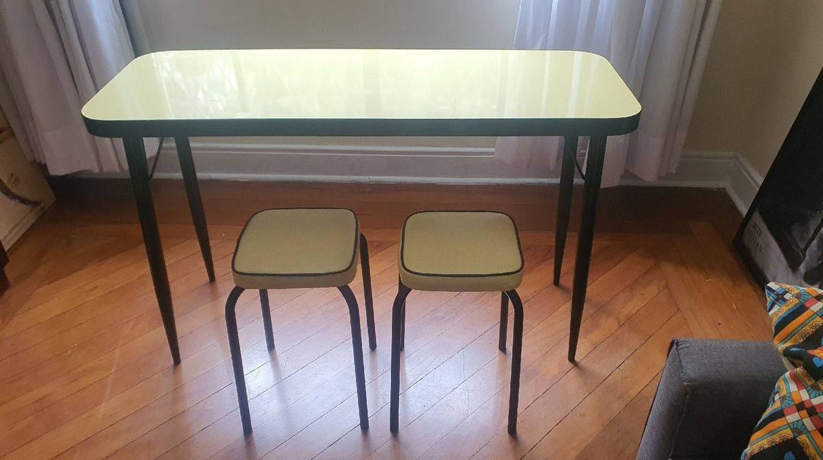 Mesa E Bancos Cinquentinha Retr Mesa Tok Stok Usado Enjoei