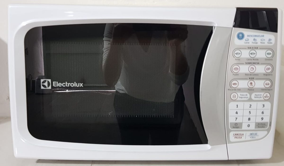 Microondas 20 Litros Branco 220v Electrolux Eletrodoméstico