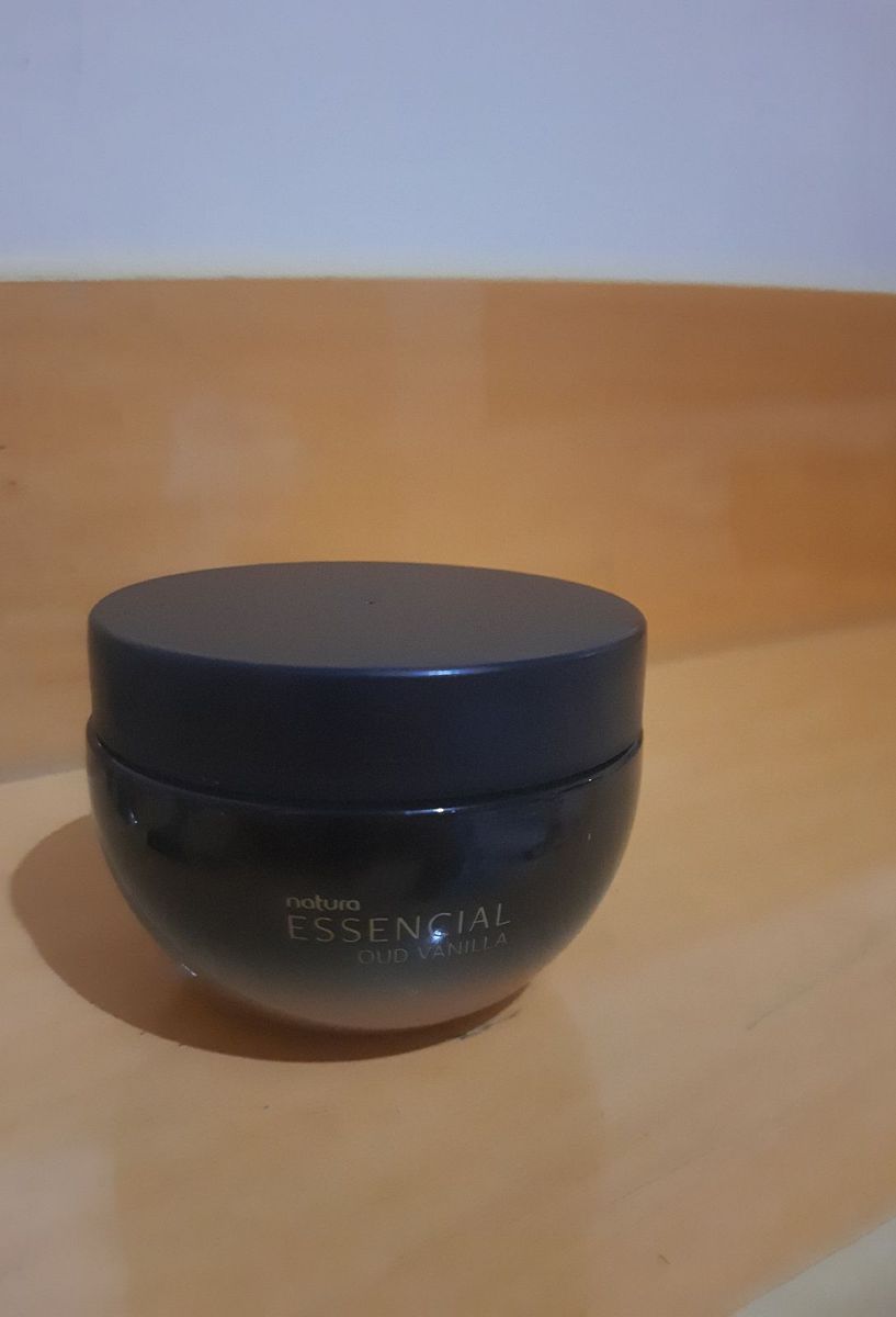 Natura Essencial Oud Vanilla Creme Hidratante Corporal Creme