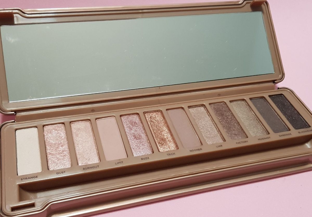 Paleta De Sombras Naked Maquiagem Feminina Urban Decay Usado