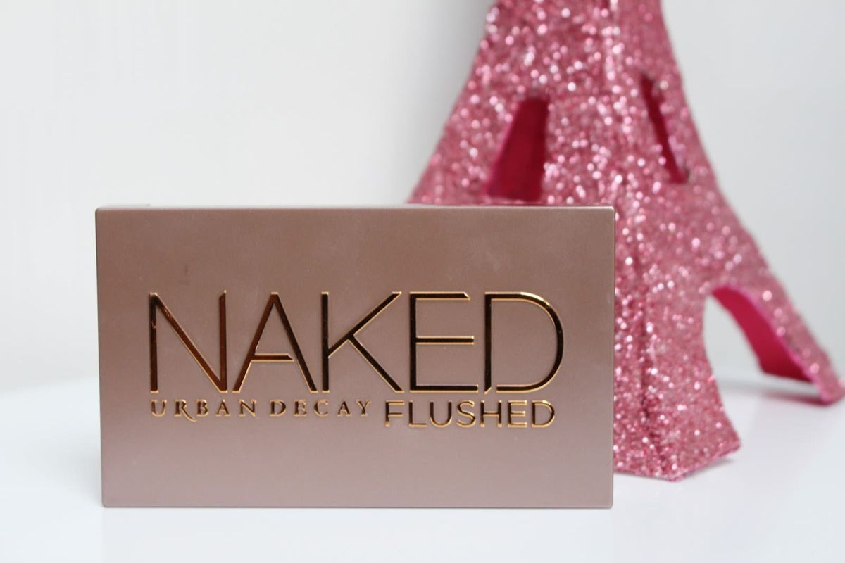 Paleta Naked Urban Decay Flushed Importada Original Nova Maquiagem Feminina Naked Nunca Usado