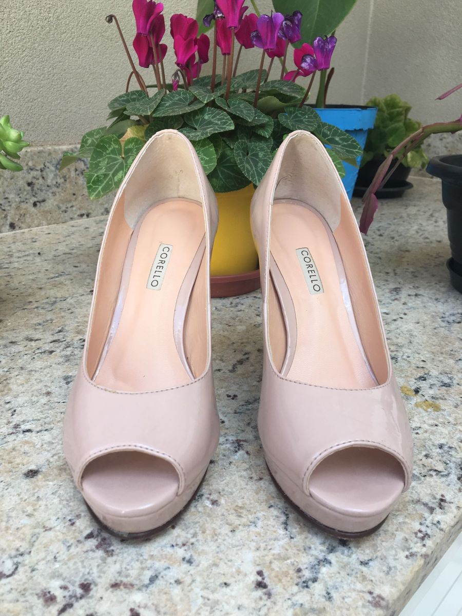 Peep Toe Corello Nude Verniz N Sapato Feminino Corello Usado