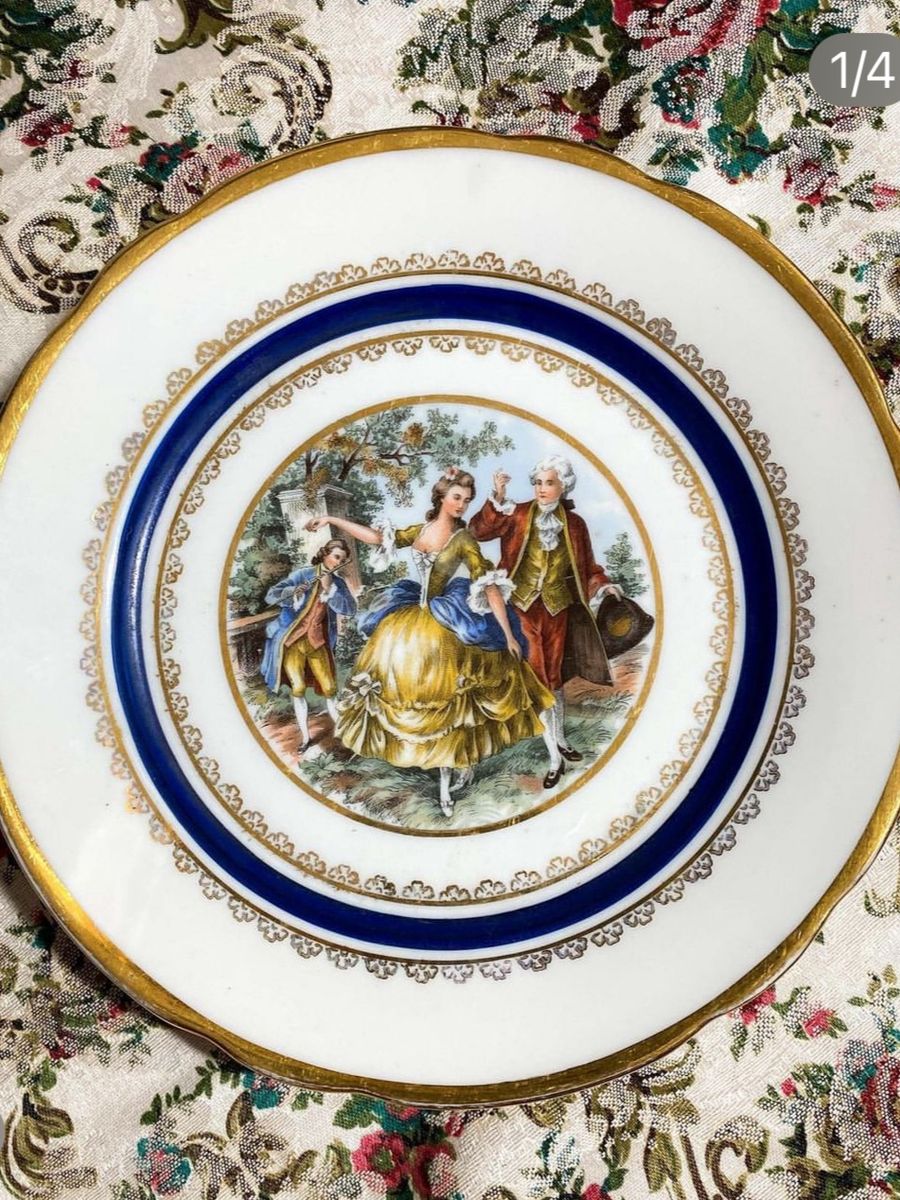 Prato Vintage Porcelana Real Cena Galante Rococó Móvel de Antiquário