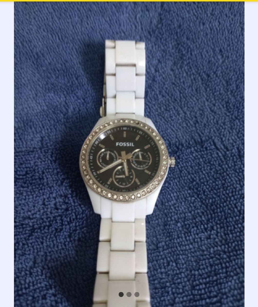 Rel Gio Feminino Branco Marca Fossil Vem Cristais De Swarovski