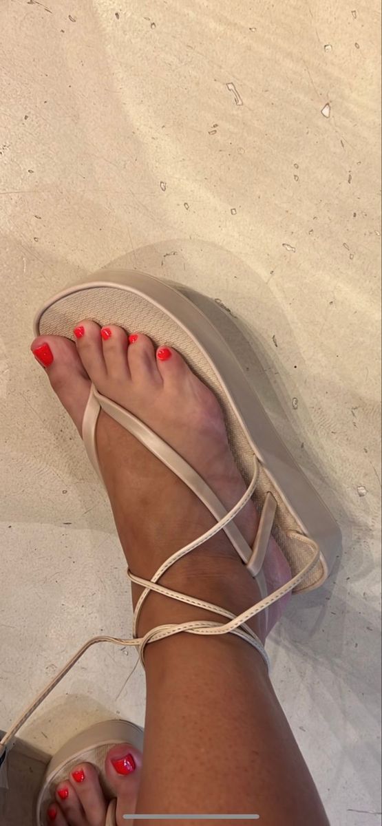 Sandália Brizza Arezzo Flatform Amarração Cor Nude Nunca Usada