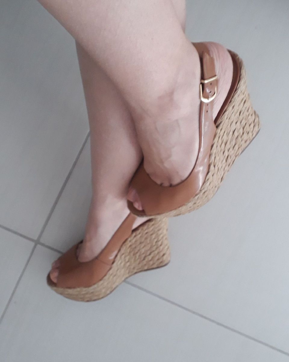 Sandalia Peep Toe Arezzo Nude Marrom Claro Sandália Feminina Arezzo