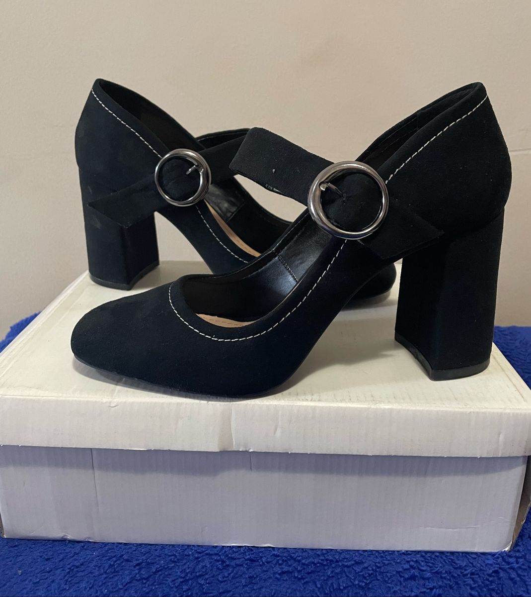 Scarpin Boneca Preto Salto Grosso Sapato Feminino Bruna Rocha Usado