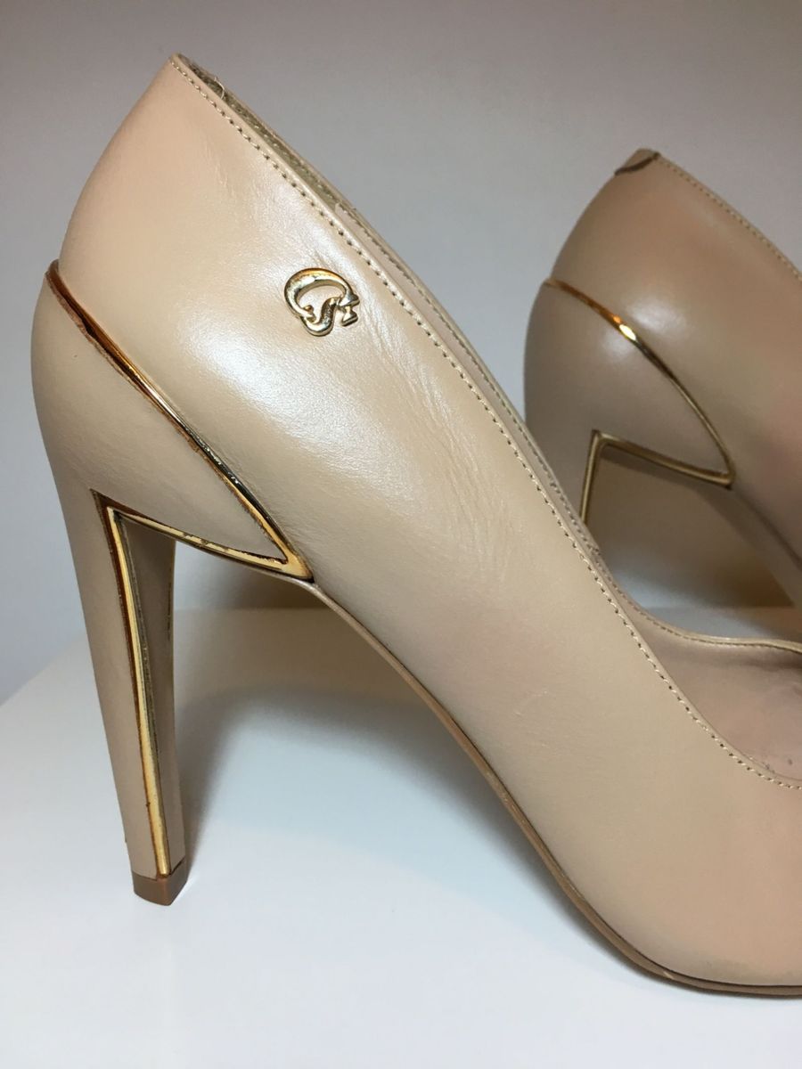 Scarpin Nude Carmen Steffens Sapato Feminino Carmen Steffens Usado