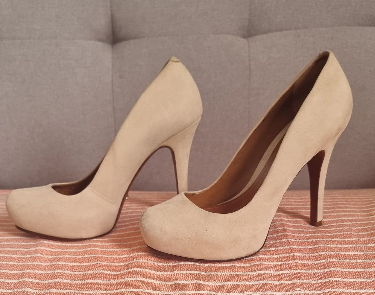 Scarpin Nude Nobuck Meia Pata Schutz Sapato Feminino Schutz Usado