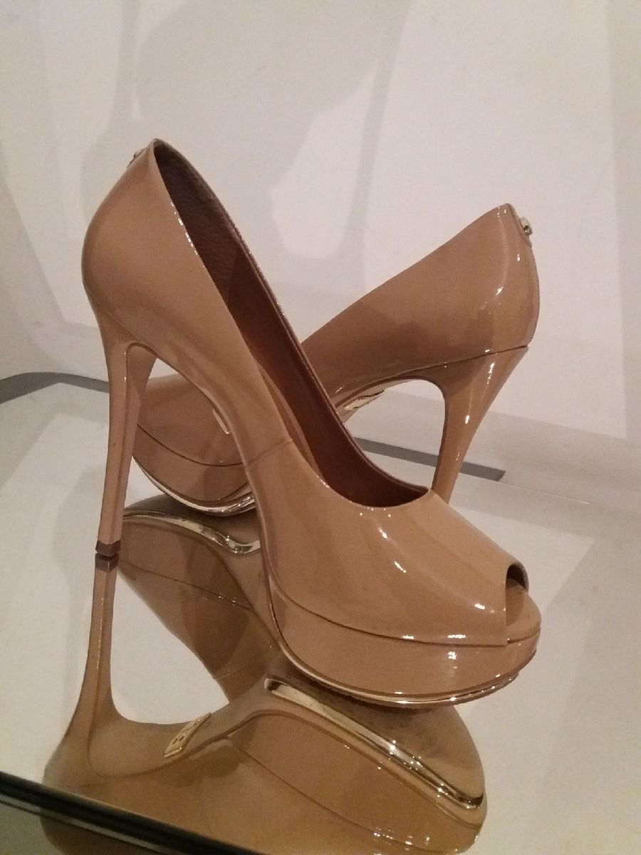 Scarpin Peep Toe Jorge Bischoff Nude Verniz em Couro Legítimo Lindo