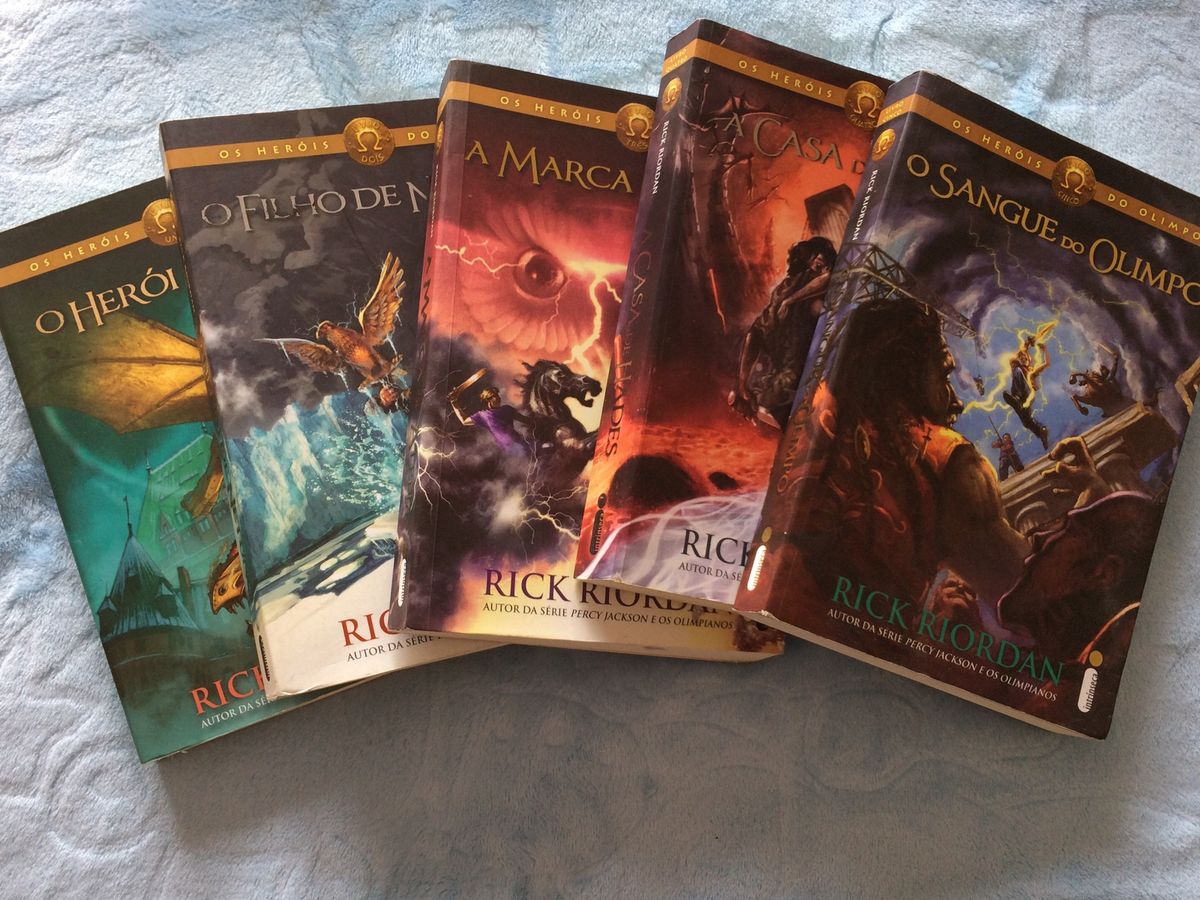 Série Percy Jackson e Os Heróis do Olimpo Livro Intrinseca Usado