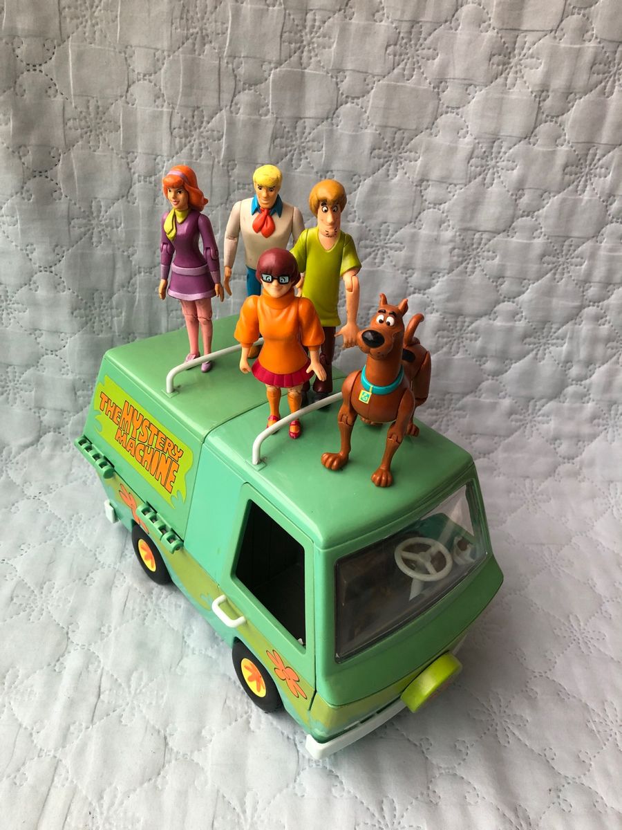 Super Kit Scooby Doo Salsicha Velma Daphne Fred e a Máquina do Mistério