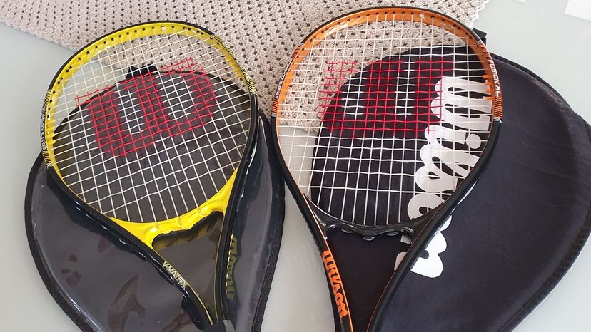 02 Raquete de Tênis Wilson V-matrix e Fusion Xl, com Duas Bolas Wilson ...