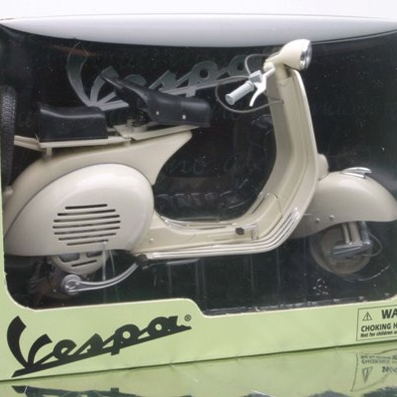 1/6 Moto Vespa Vl 150 1t Miniatura Metal New Ray 1955 29cm Novo