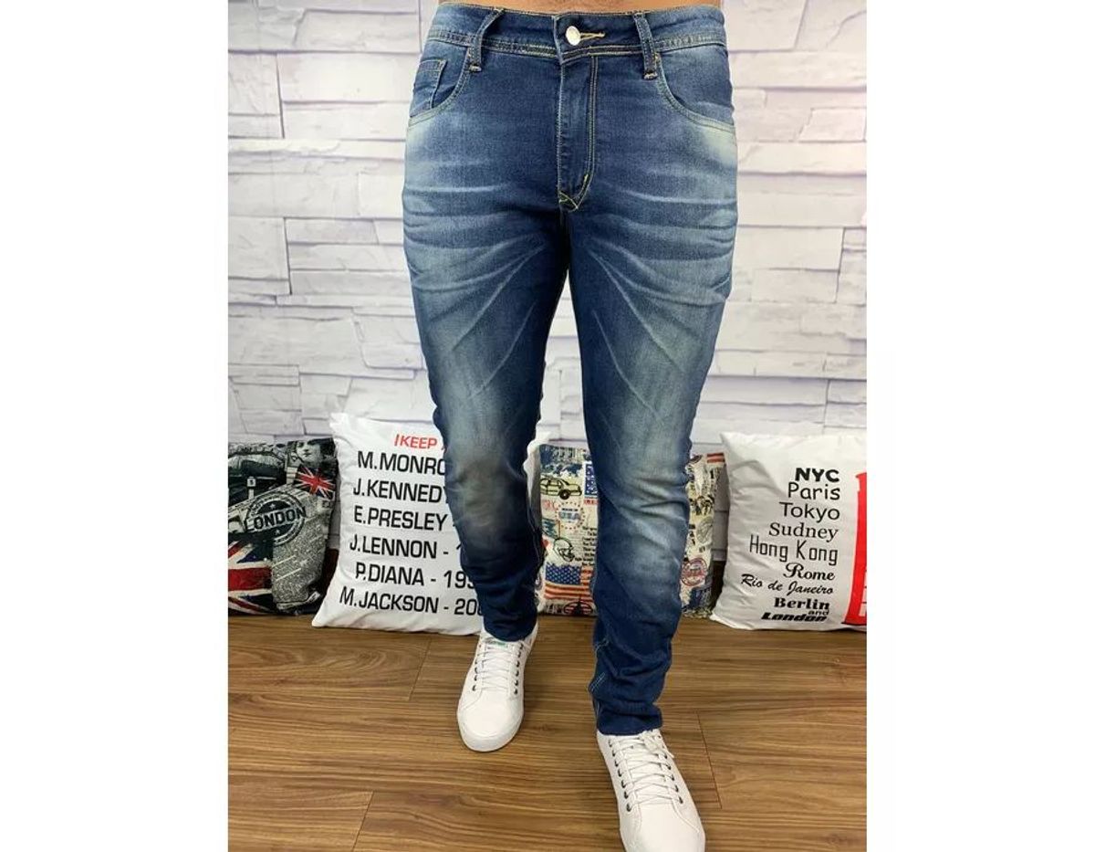 sapatenis com calça jeans