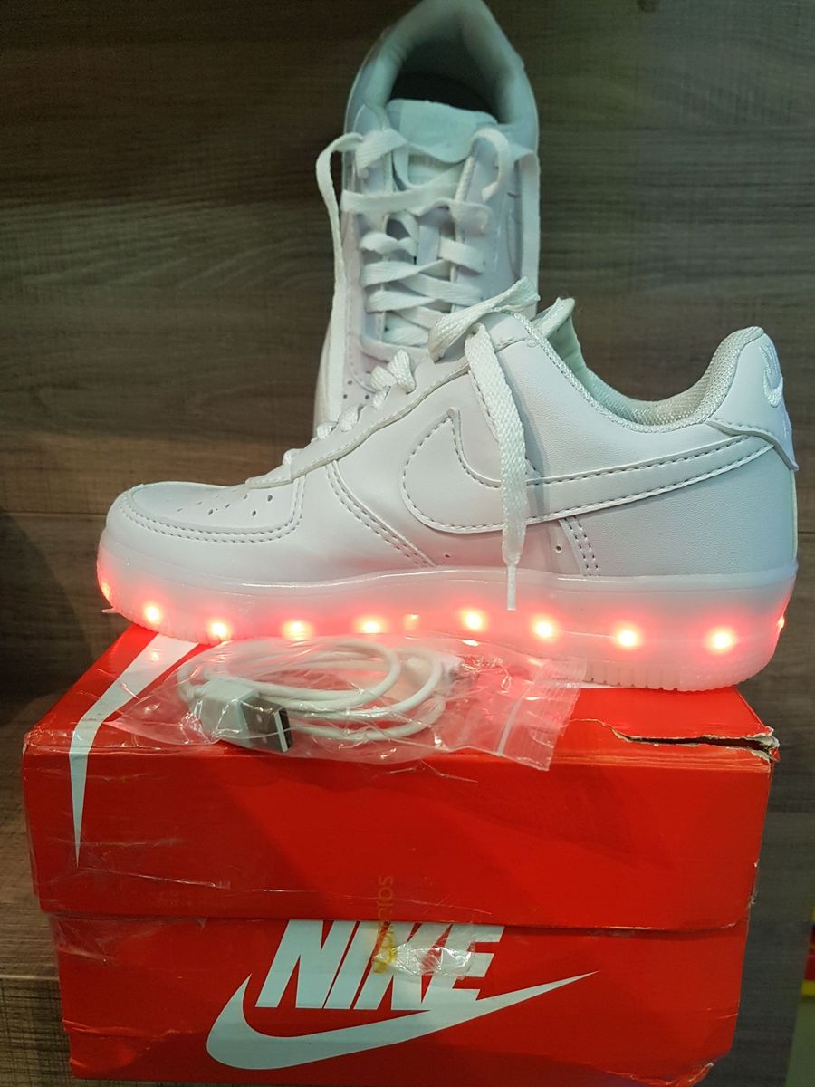 tenis de led da nike