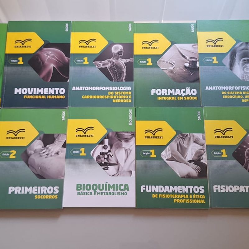 São 10 livros, mais 2 de brinde.（Asas reluzentes - Edição