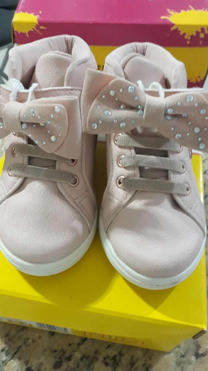 bota cano curto e salto alto