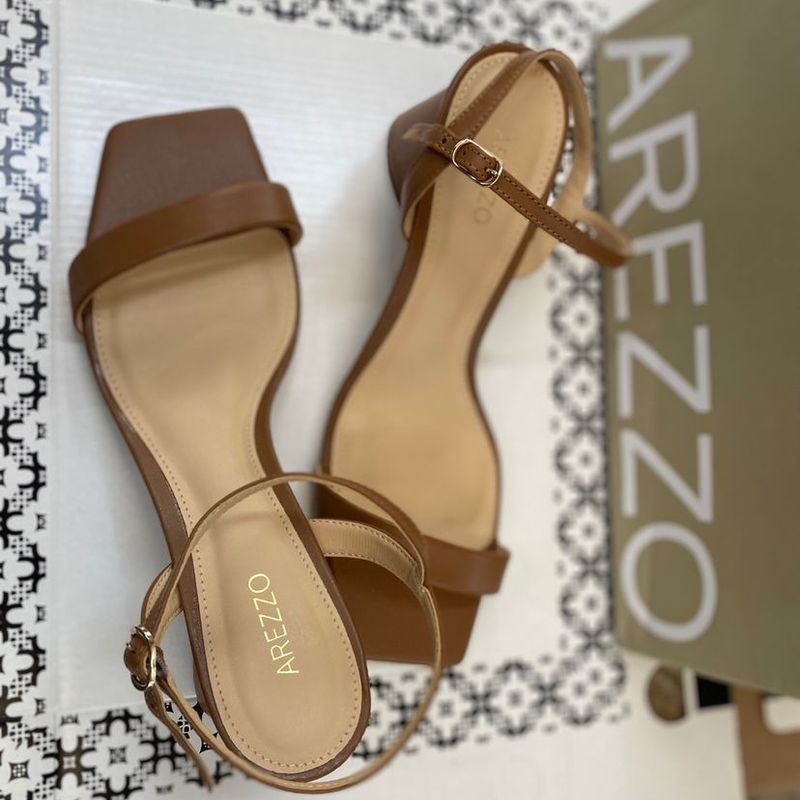 2344 35 Sandalia Arezzo Caramelo Sand lia Feminina Arezzo Nunca Usado 86352848 enjoei