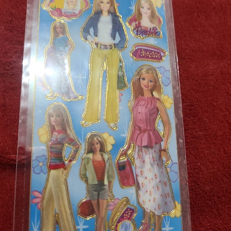 cartela de adesivo barbie